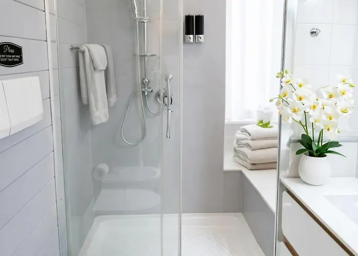 Апартаменты Luxury For 10 Vaticano S'peter Basilica Aircond Netflix - Sky Wifi Рим